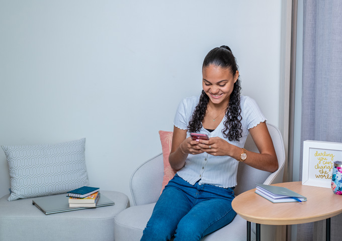 student-current-thumb